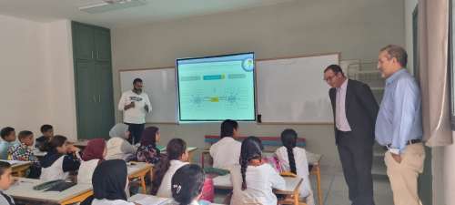 مراكش .. المدير الإقليمي لوزارة التربية الوطنية والتعليم الأولي والرياضة يواكب مؤسسات الريادة